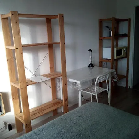 Citybreak With Balcony And Wifi *